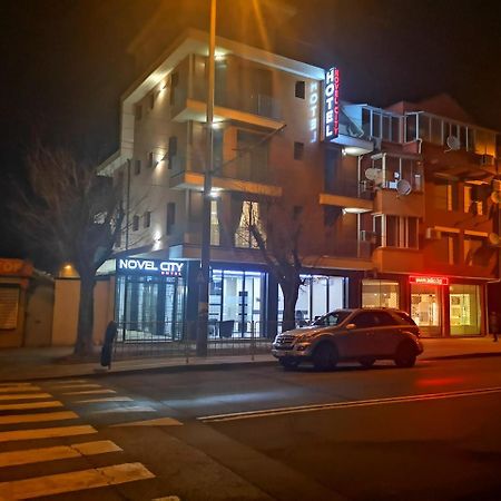 Family Hotel Novel City Бургас Екстериор снимка