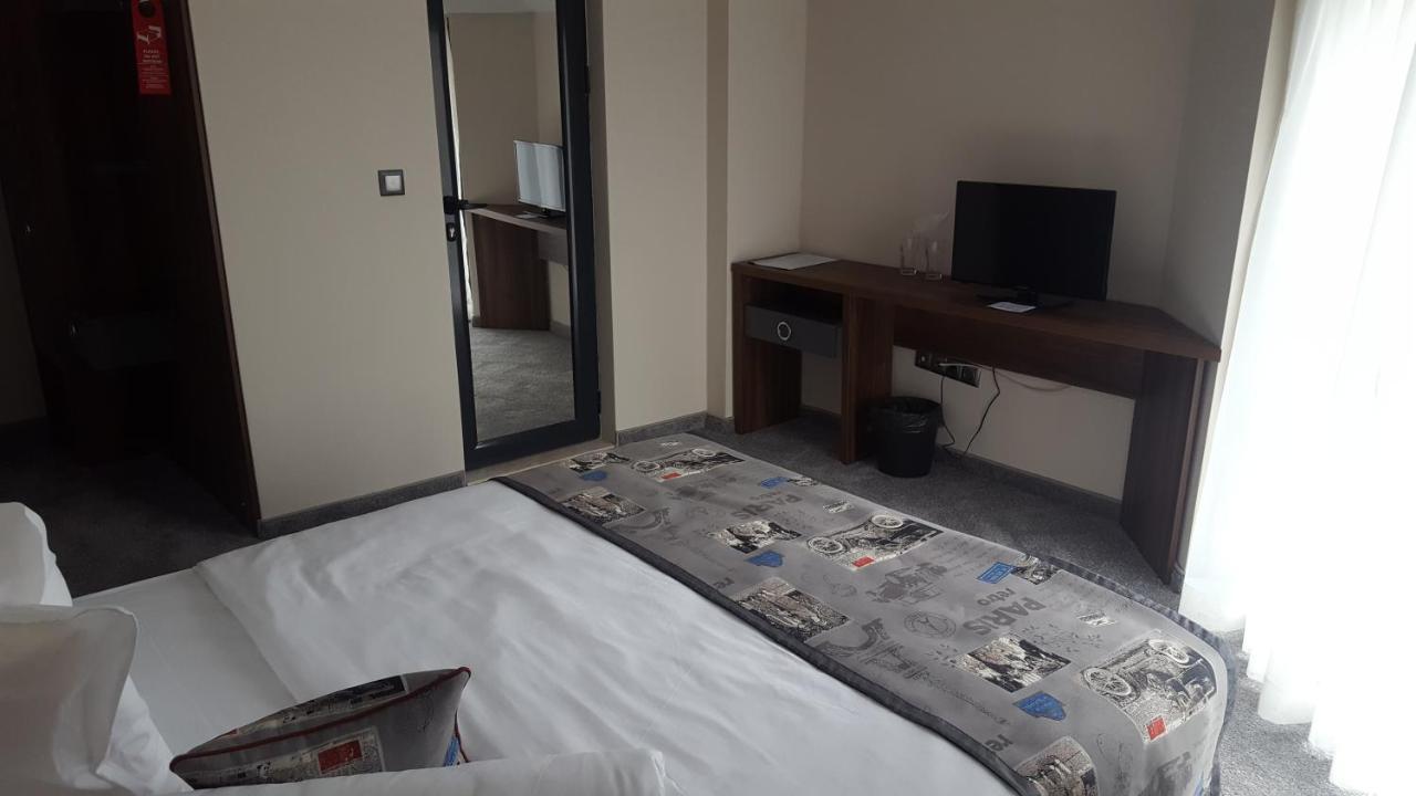 Family Hotel Novel City Бургас Екстериор снимка